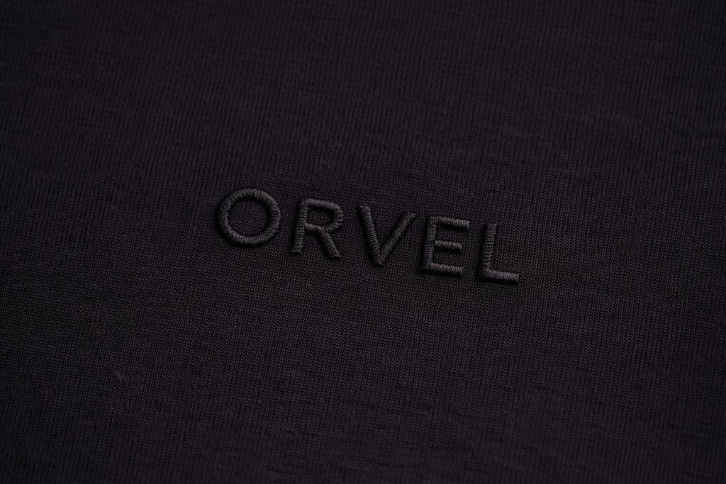 Essential Tee - Black